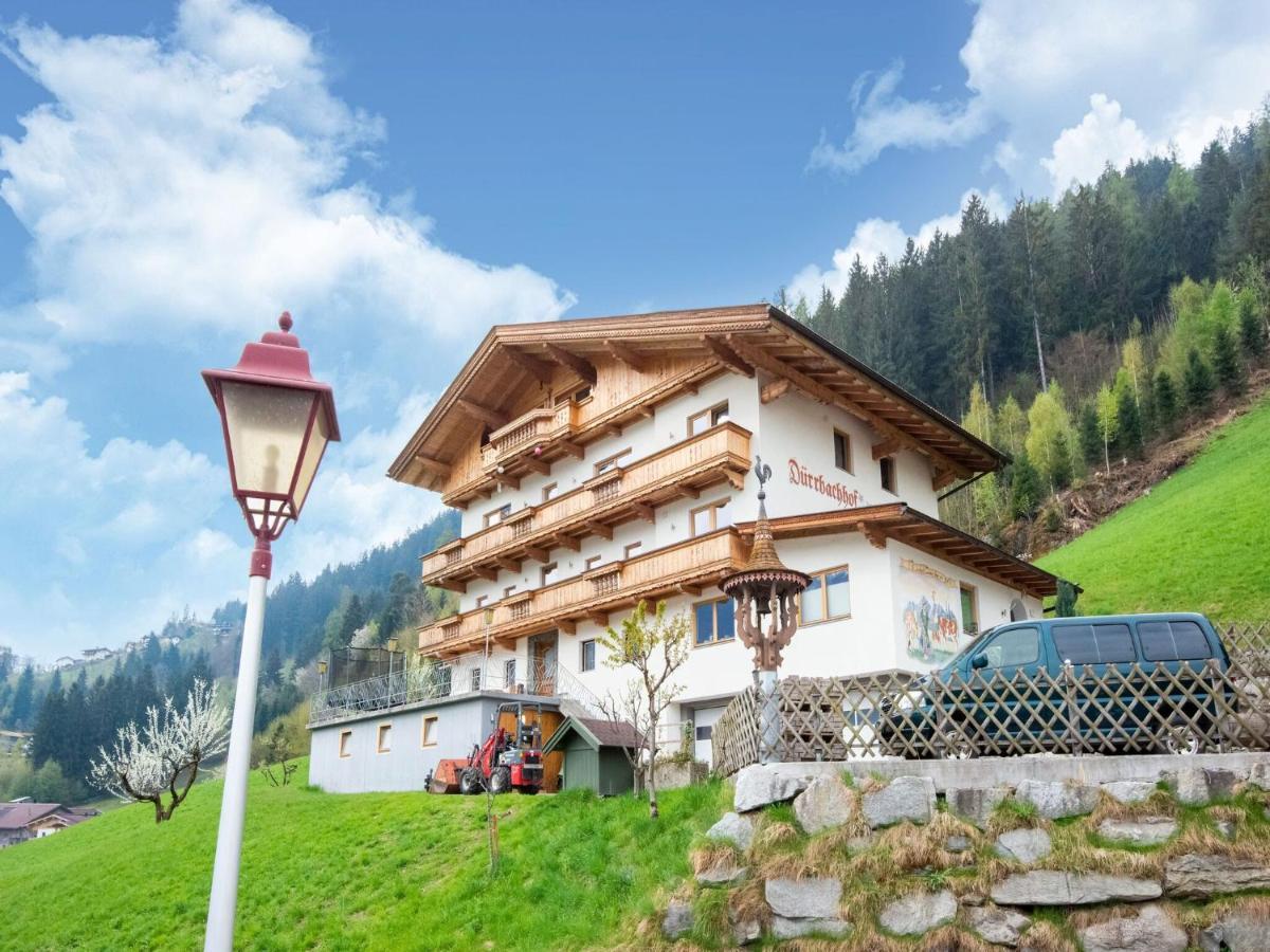 Scenic Apartment In Tirol With Garden Kaltenbach Eksteriør billede