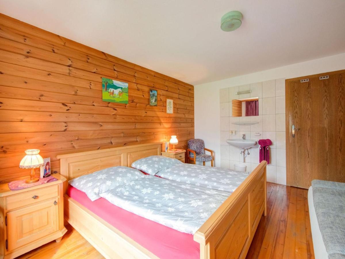 Scenic Apartment In Tirol With Garden Kaltenbach Eksteriør billede
