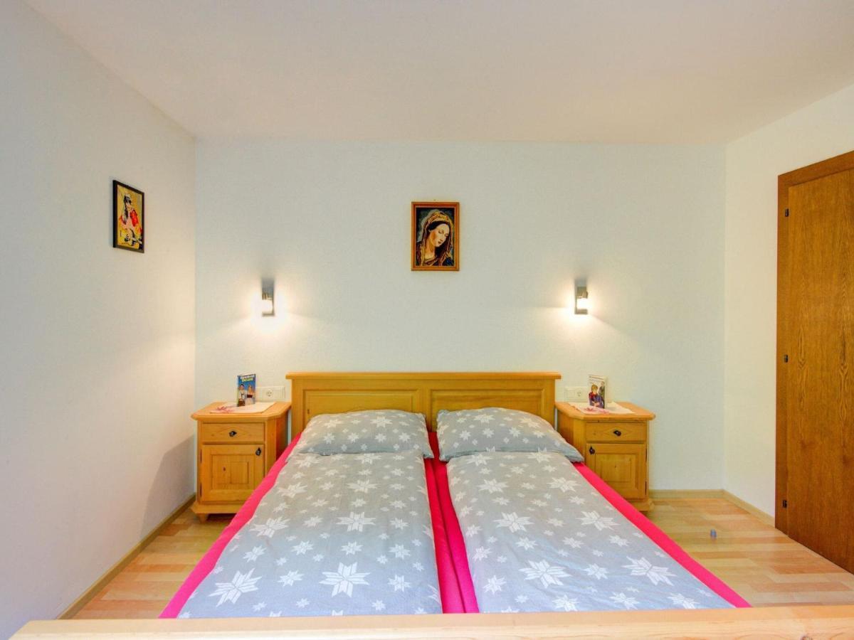 Scenic Apartment In Tirol With Garden Kaltenbach Eksteriør billede